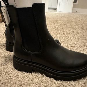 A new day black combat boots NWT size 8.5